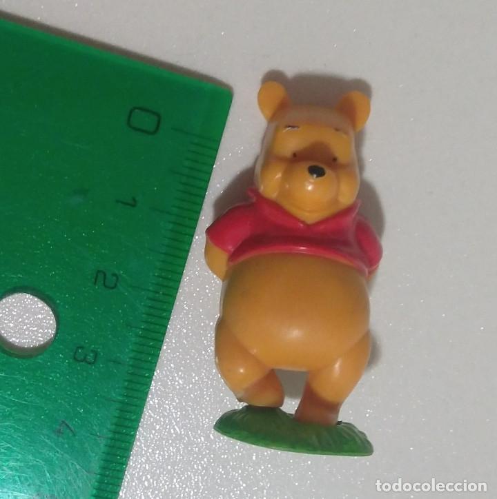 Juguetes antiguos y juegos de colecci&oacute;n: figura disney figurita mu&ntilde;eco winnie poh pooh mu&ntilde;equito miniatura huevo sorpresa osito bear