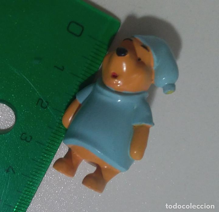 Juguetes antiguos y juegos de colecci&oacute;n: figura disney figurita mu&ntilde;eco winnie poh pooh mu&ntilde;equito miniatura huevo sorpresa osito bear