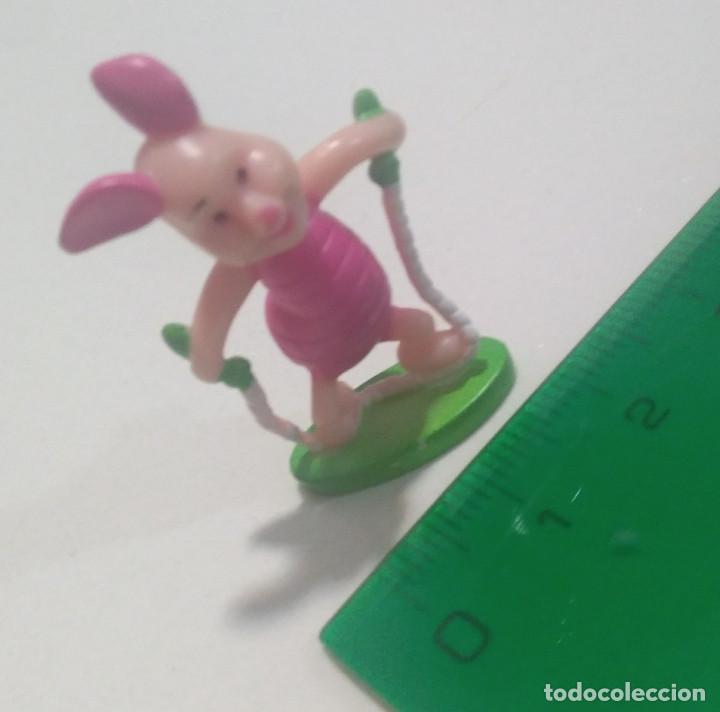 Juguetes antiguos y juegos de colecci&oacute;n: figura disney figurita mu&ntilde;eco winnie poh pooh mu&ntilde;equito miniatura piglet cerdito pig comba cerdo