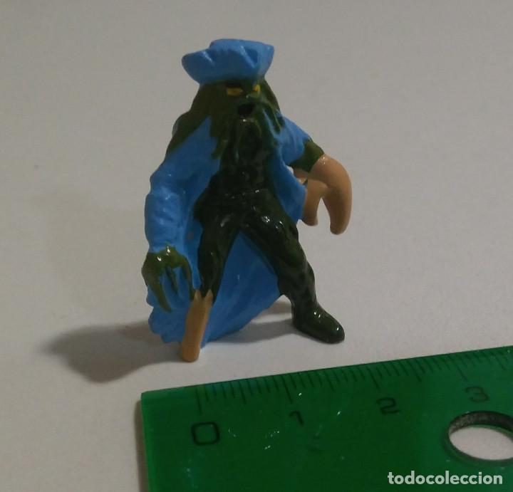 Juguetes antiguos y Juegos de colecci&oacute;n: DOLCI PREZIOSI FIGURa de PIRATES CARIBBEAN piratas caribe esqueleto monstruo miniatura figurita