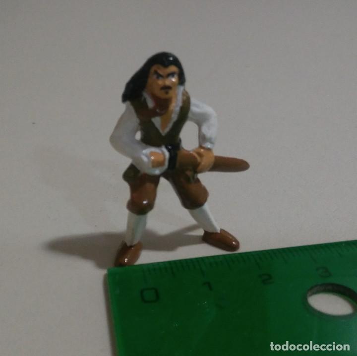 Juguetes antiguos y Juegos de colecci&oacute;n: DOLCI PREZIOSI FIGURa de PIRATES CARIBBEAN piratas caribe capitan mu&ntilde;eco miniatura figurita