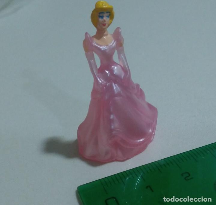 Juguetes antiguos y juegos de colecci&oacute;n: princesa disney princess zaini figurita figura mu&ntilde;eco figurita mini mu&ntilde;eca cenicienta cincerella