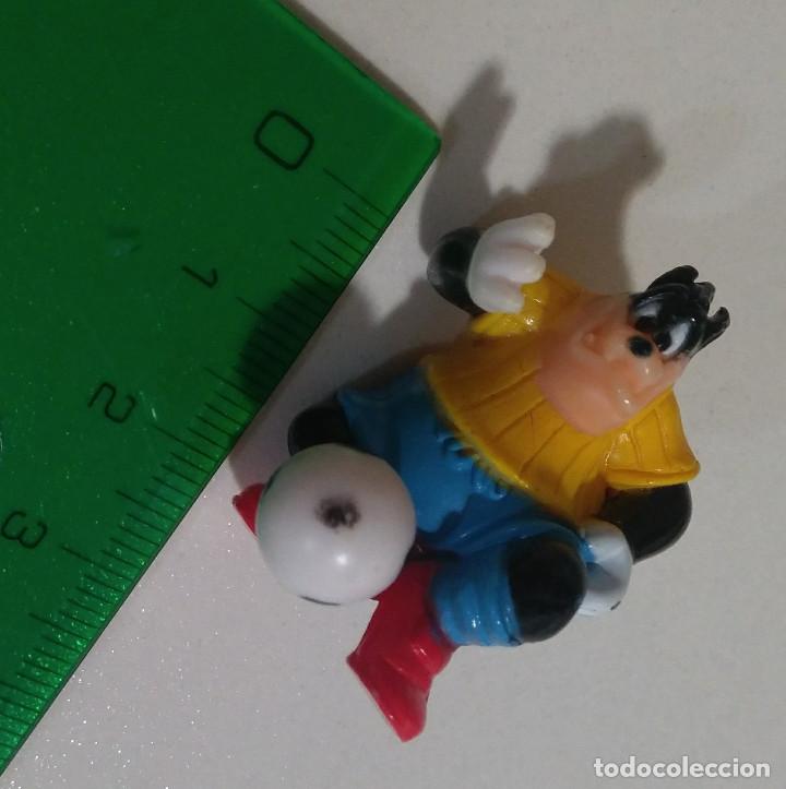 Juguetes antiguos y juegos de colecci&oacute;n: coleccion disney zaini futbol futbolistas figurita miniatura figura mu&ntilde;eco mickey karlo pete
