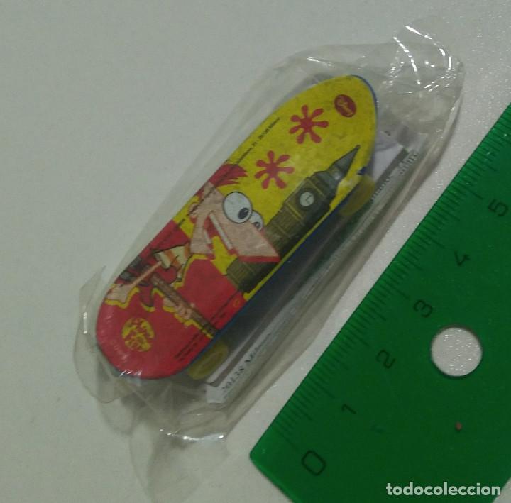 Juguetes antiguos y Juegos de colecci&oacute;n: patin skate monopatin phineas ferb miniatura mini san carlo promocional precintado