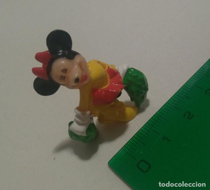 Juguetes antiguos y juegos de colecci&oacute;n: coleccion disney zaini futbol futbolistas figurita miniatura figura mu&ntilde;eco minnie minie cheer leader