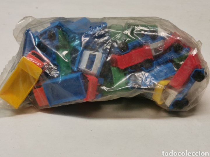 Juguetes antiguos y Juegos de colecci&oacute;n: Lote camiones