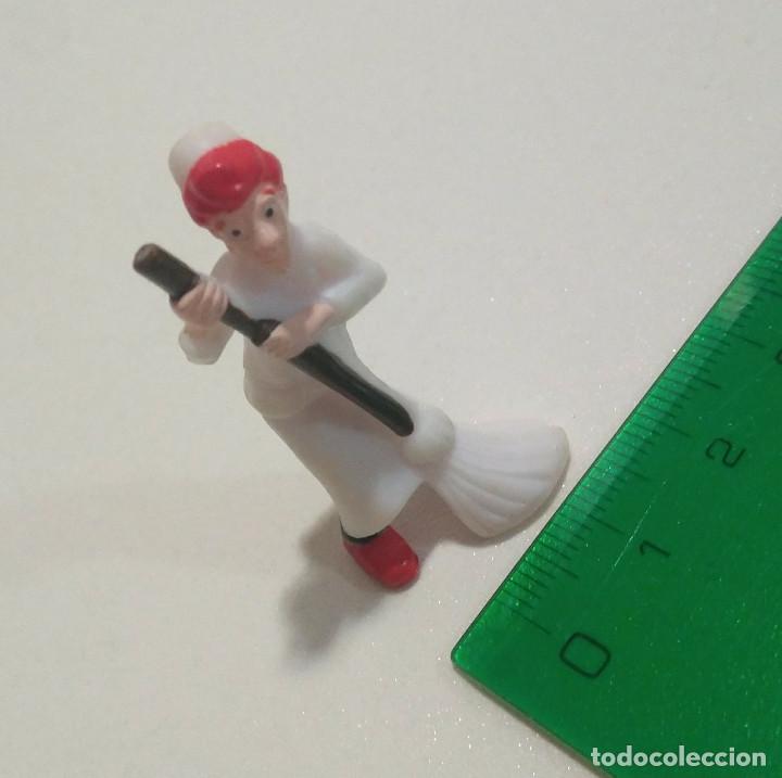 Juguetes antiguos y juegos de colecci&oacute;n: ZAINI RATATOUILLE MU&Ntilde;ECO FIGURA FIGURITA PIXAR MU&Ntilde;EQUITO FIGURITA MINI DISNEY Linguini chef