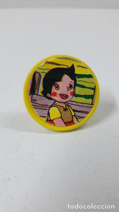 Juguetes antiguos y juegos de colecci&oacute;n: ANILLO DE HEIDI , REALIZADO EN PLASTICO Y PAPEL . ORIGINAL A&Ntilde;OS 70