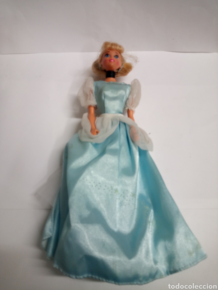 Juguetes antiguos y juegos de colecci&oacute;n: Mu&ntilde;eca Mattel, Barbie Cenicienta Disney