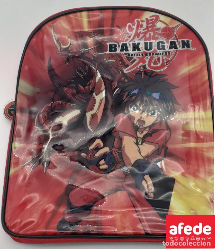 Juguetes antiguos y Juegos de colecci&oacute;n: MOCHILA BAKUGAN 32CM