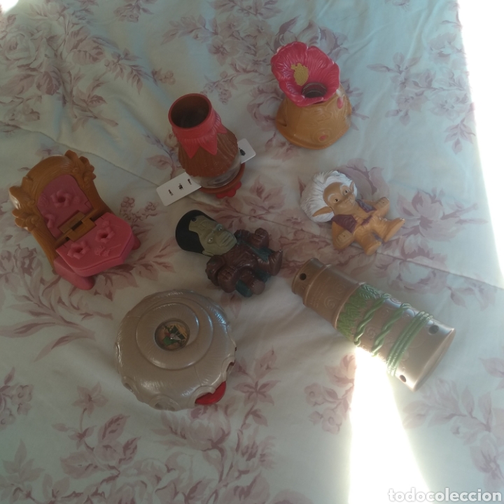 Juguetes antiguos y juegos de colecci&oacute;n: Arthur y los m&iacute;nimoys 2. Mu&ntilde;ecos McDonald's 2009
