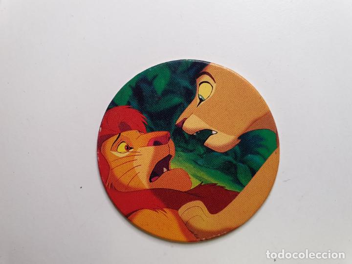Juguetes antiguos y Juegos de colecci&oacute;n: TAZO PANINI CAPS - DISNEY EL REY LEON - TRASERA RE LEONE - N&ordm; 29