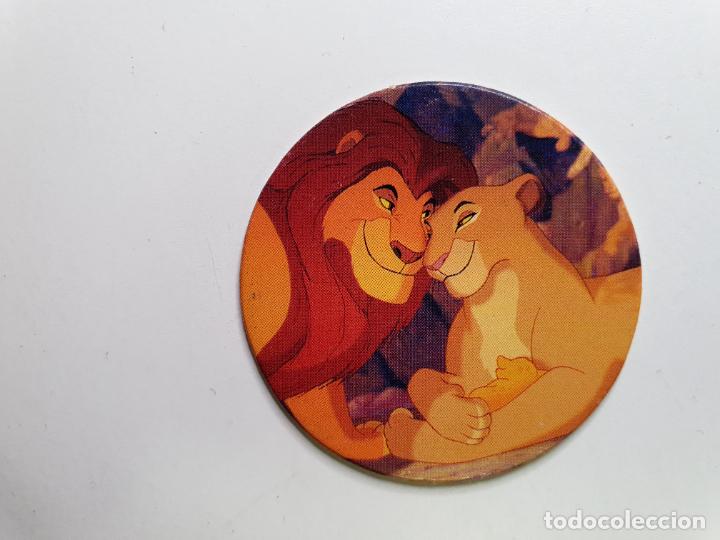 Juguetes antiguos y Juegos de colecci&oacute;n: TAZO PANINI CAPS - DISNEY EL REY LEON - TRASERA LION KING - N&ordm; 4