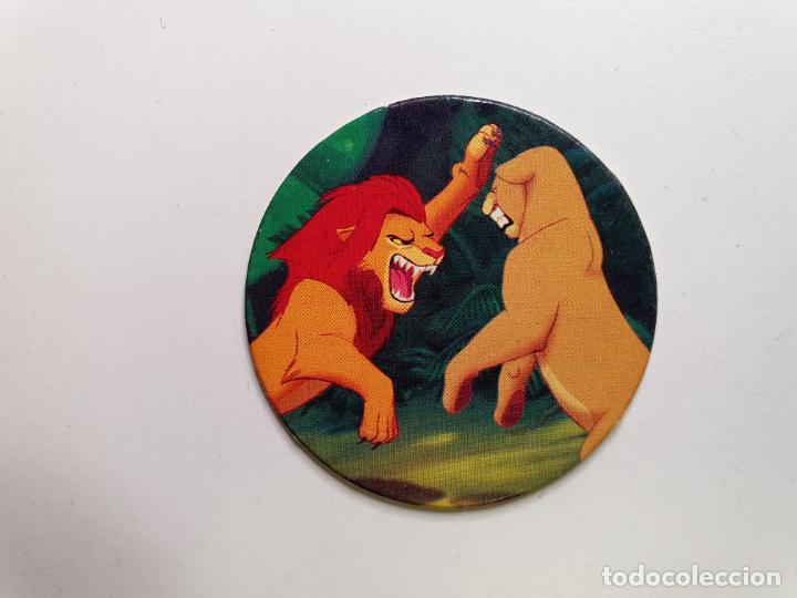 Juguetes antiguos y Juegos de colecci&oacute;n: TAZO PANINI CAPS - DISNEY EL REY LEON - TRASERA LION KING - N&ordm; 28