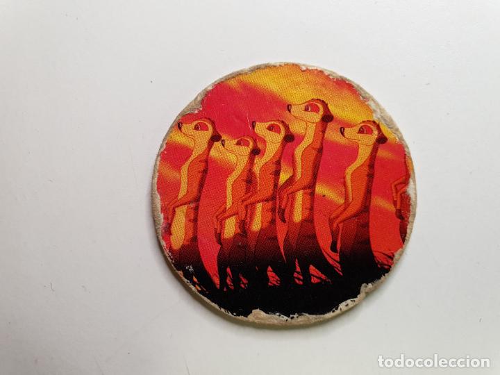 Juguetes antiguos y Juegos de colecci&oacute;n: TAZO PANINI CAPS - DISNEY EL REY LEON - TRASERA LION KING - N&ordm; 1