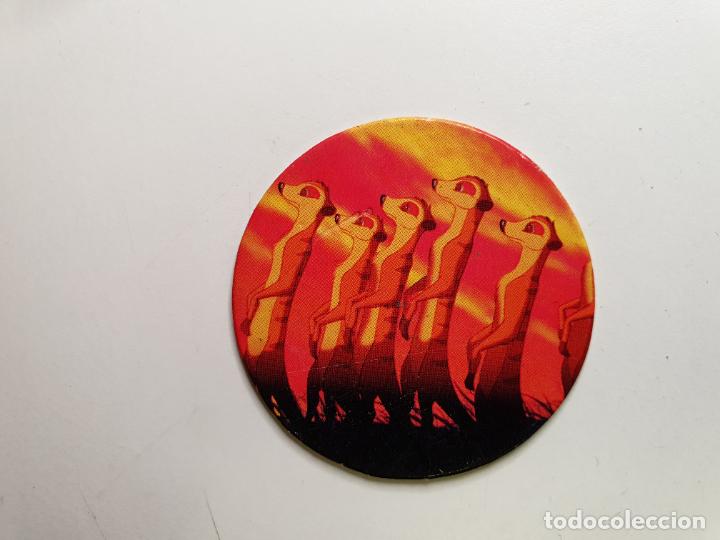Juguetes antiguos y Juegos de colecci&oacute;n: TAZO PANINI CAPS - DISNEY EL REY LEON - TRASERA REY LEON - N&ordm; 1