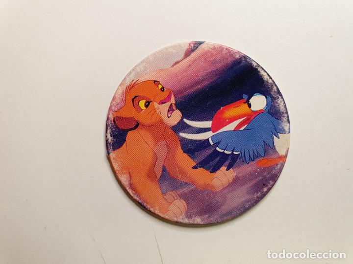 Juguetes antiguos y Juegos de colecci&oacute;n: TAZO PANINI CAPS - DISNEY EL REY LEON - TRASERA REY LEON - N&ordm; 16