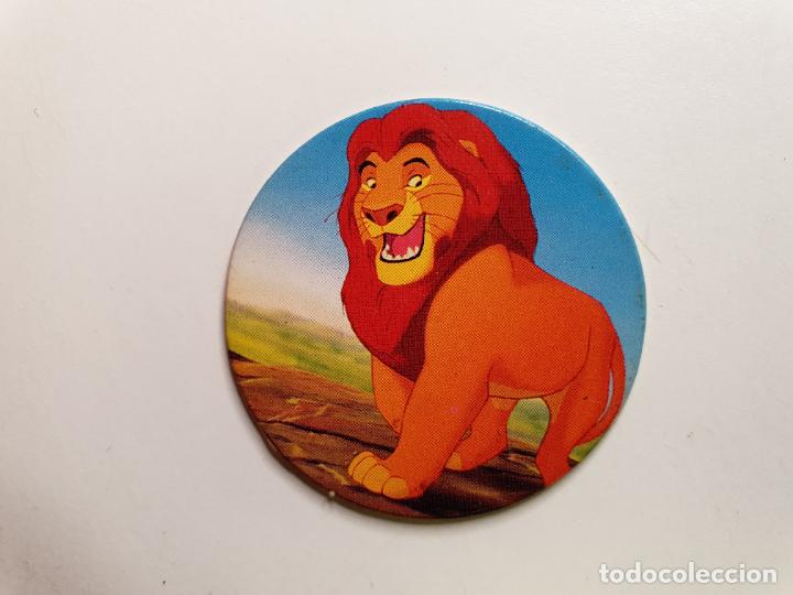 Juguetes antiguos y Juegos de colecci&oacute;n: TAZO PANINI CAPS - DISNEY EL REY LEON - TRASERA REY LEON - N&ordm; 6