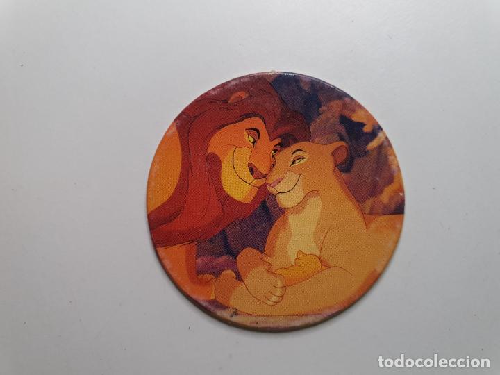 Juguetes antiguos y Juegos de colecci&oacute;n: TAZO PANINI CAPS - DISNEY EL REY LEON - TRASERA REY LEON - N&ordm; 4