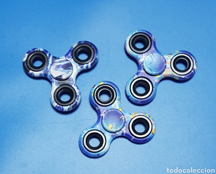 Juguetes antiguos y Juegos de colecci&oacute;n: :::: A15 - LOTE DE TRES SPINERS