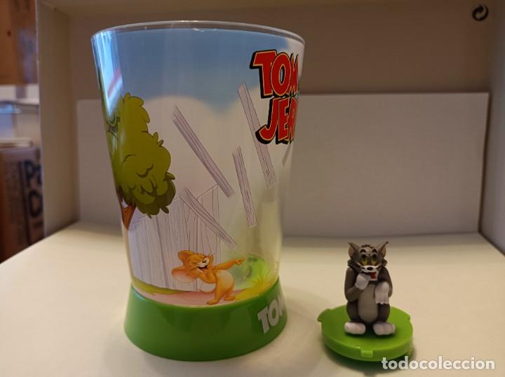 Juguetes antiguos y Juegos de colecci&oacute;n: Vasos Locos Coleccionables. Tom y Jerry Hipercor con mu&ntilde;eco en el interior. A&ntilde;o 2017. TOM.