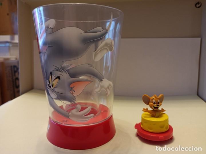 Juguetes antiguos y Juegos de colecci&oacute;n: Vasos Locos Coleccionables. Tom y Jerry Hipercor con mu&ntilde;eco en el interior. A&ntilde;o 2017. JERRY.