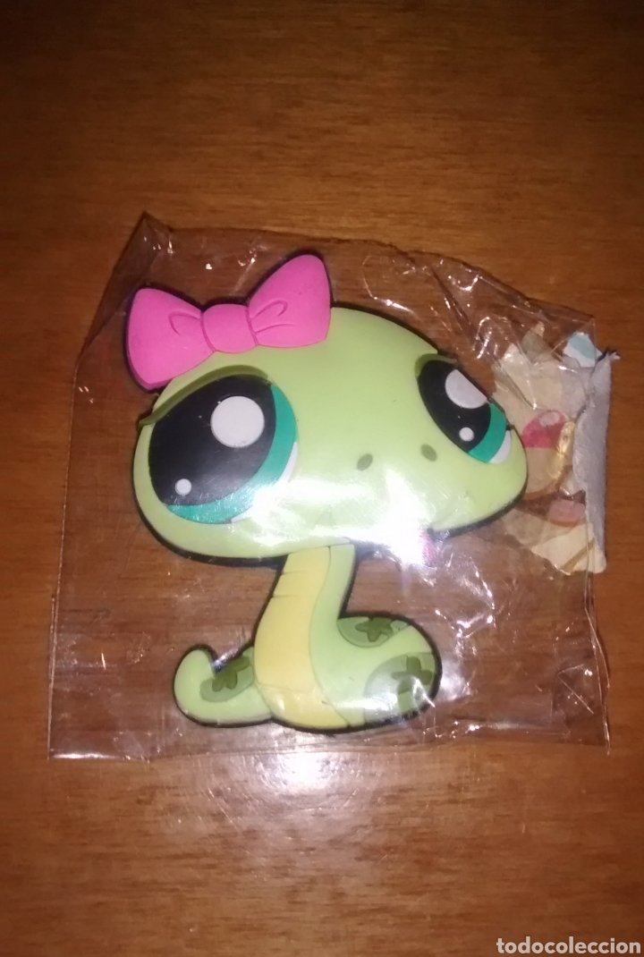 Juguetes antiguos y juegos de colecci&oacute;n: Im&aacute;n Littlest Pet Shop de Hasbro descatalogado nuevo serpiente
