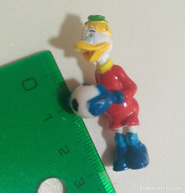 Juguetes antiguos y juegos de colecci&oacute;n: disney zaini mickey deporte futbol mu&ntilde;eco figura figurita miniatura mini mu&ntilde;equito ungenio inventor