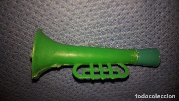 Juguetes antiguos y Juegos de colecci&oacute;n: ANTIGUA TROMPETA JUGUETE DE KIOSKO