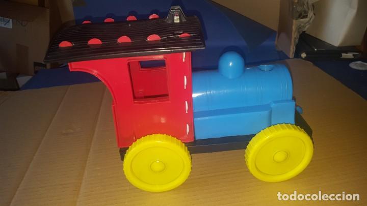 Juguetes antiguos y juegos de colecci&oacute;n: TREN DE JUGUETE ARRASTRE A&Ntilde;OS 60 - 30CM