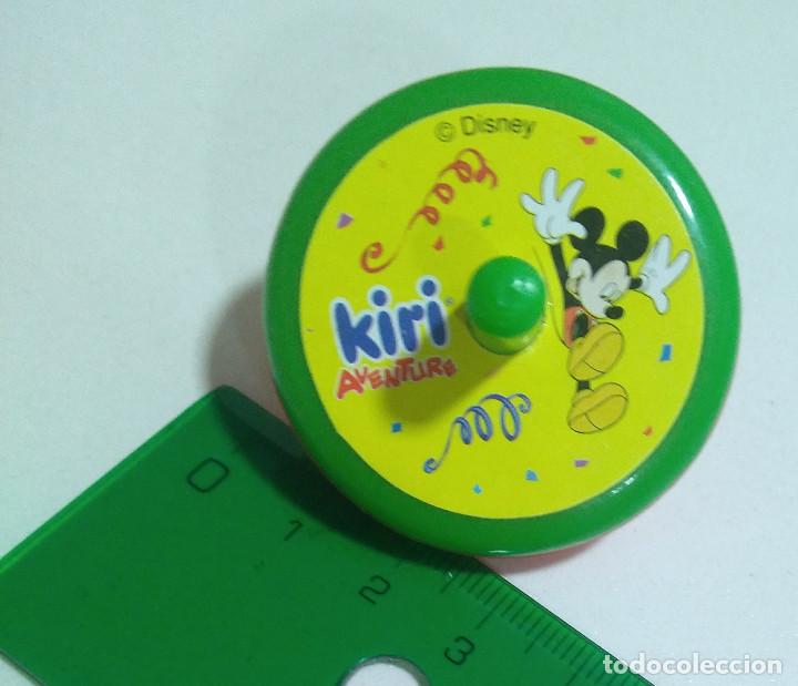 Juguetes antiguos y juegos de colecci&oacute;n: quesos kiri francia promocional mickey mikey mouse raton disney publicitario peonza repiona