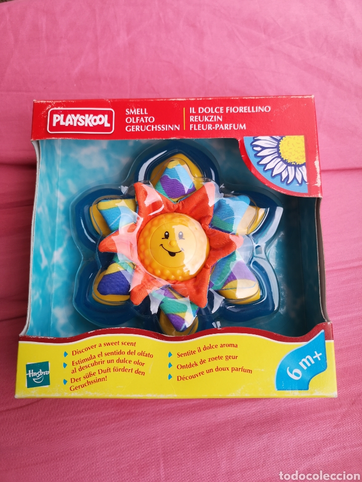 Juguetes antiguos y juegos de colecci&oacute;n: Olfato mordedor. Flor con olor a vainilla. Playskool. Hasbro 1998.