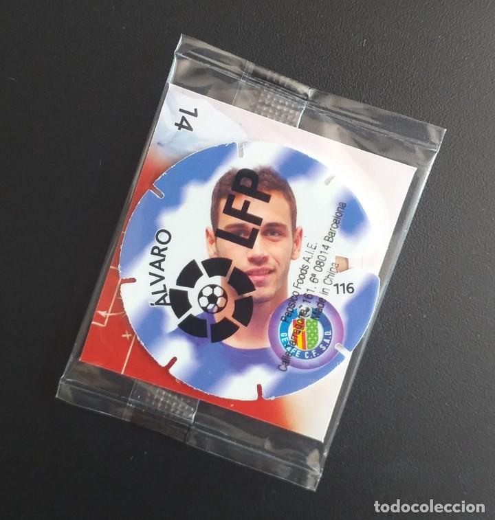 Juguetes antiguos y juegos de colecci&oacute;n: TAZO VOLADOR n&ordm; 116 &Aacute;LVARO GETAFE CHEETOS MATULIGA 2012-2013. Precintado.