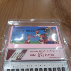 Brinquedos antigos e Jogos de coleção: MINI PIANO SONG BOOK. Lote 359272930
