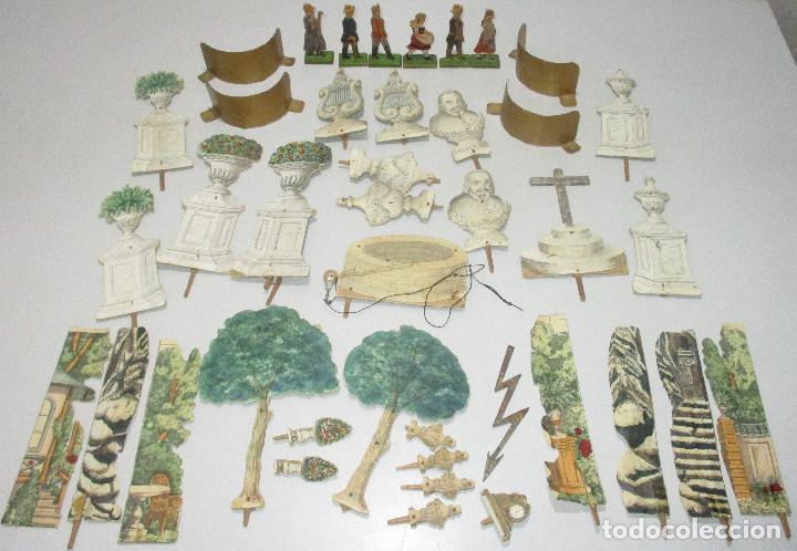 Juguetes antiguos y Juegos de colecci&oacute;n: Lote antiguos accesorios y personajes para teatro, teatrillo, Calder&oacute;n, Seix Barral, Barsal ??