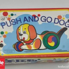 Juguetes antiguos y Juegos de colección: PUSH AND GO DOG.. Lote 359863320