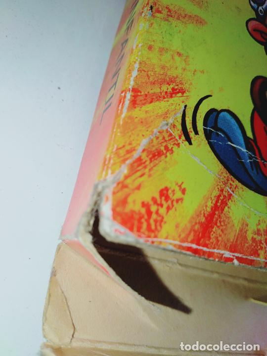Juguetes antiguos y juegos de colecci&oacute;n: Ast&eacute;rix la ciza&ntilde;a baraja - Foto 2