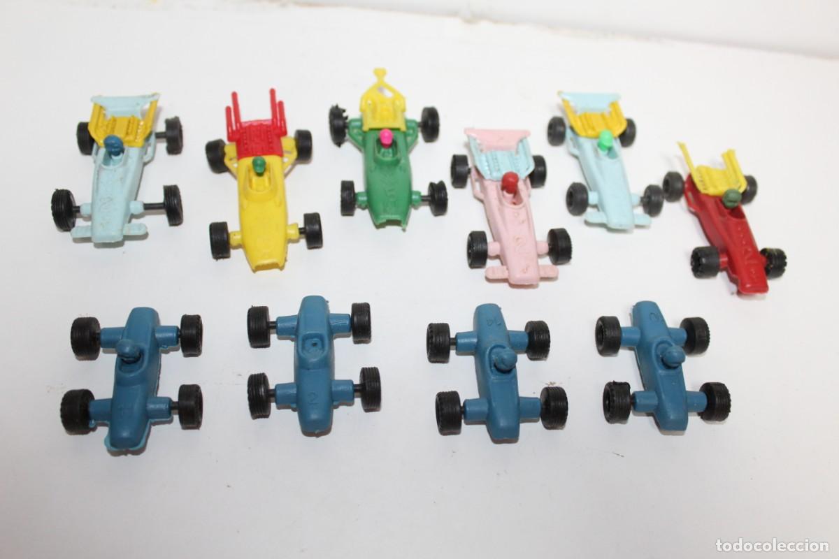 Juguetes antiguos y Juegos de colecci&oacute;n: LOTE DE COCHES PLASTICO - A&Ntilde;O 70