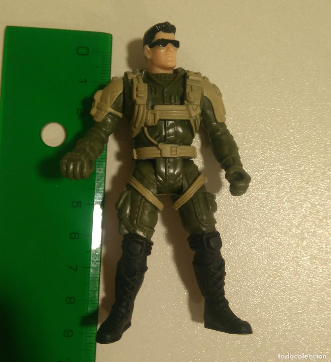 Juguetes antiguos y Juegos de colecci&oacute;n: Figura acci&oacute;n mu&ntilde;eco articulado bootleg botleg hk design nd