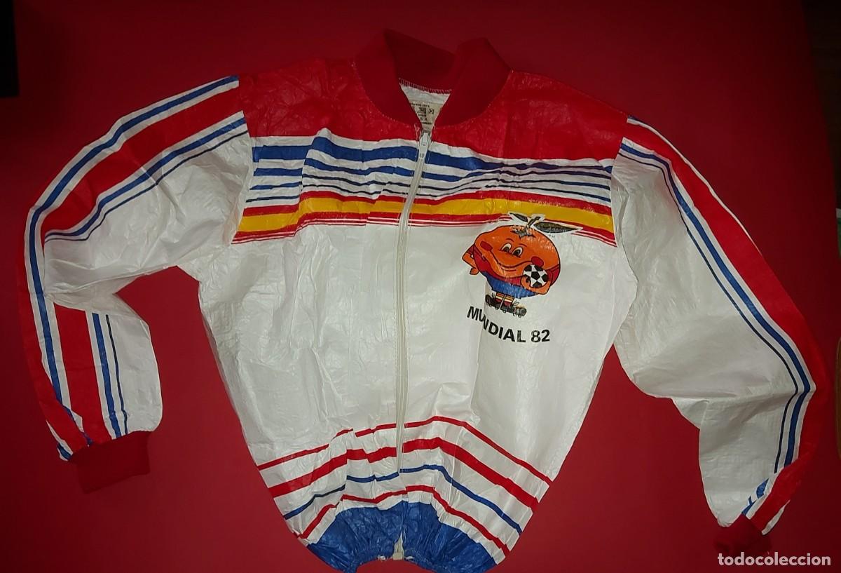 Juguetes antiguos y juegos de colecci&oacute;n: NARANJITO- MUNDIAL DE FUTBOL- cazadora del mundial espa&ntilde;a 82. / NUEVA