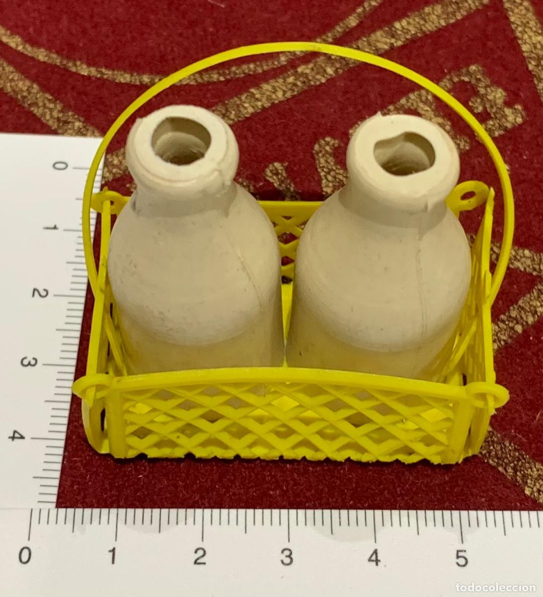 Juguetes antiguos y Juegos de colecci&oacute;n: JUGUETE ORIGINAL DE CUENTO TROQUELADO 43 LECHERA Y 2 BOTELLAS