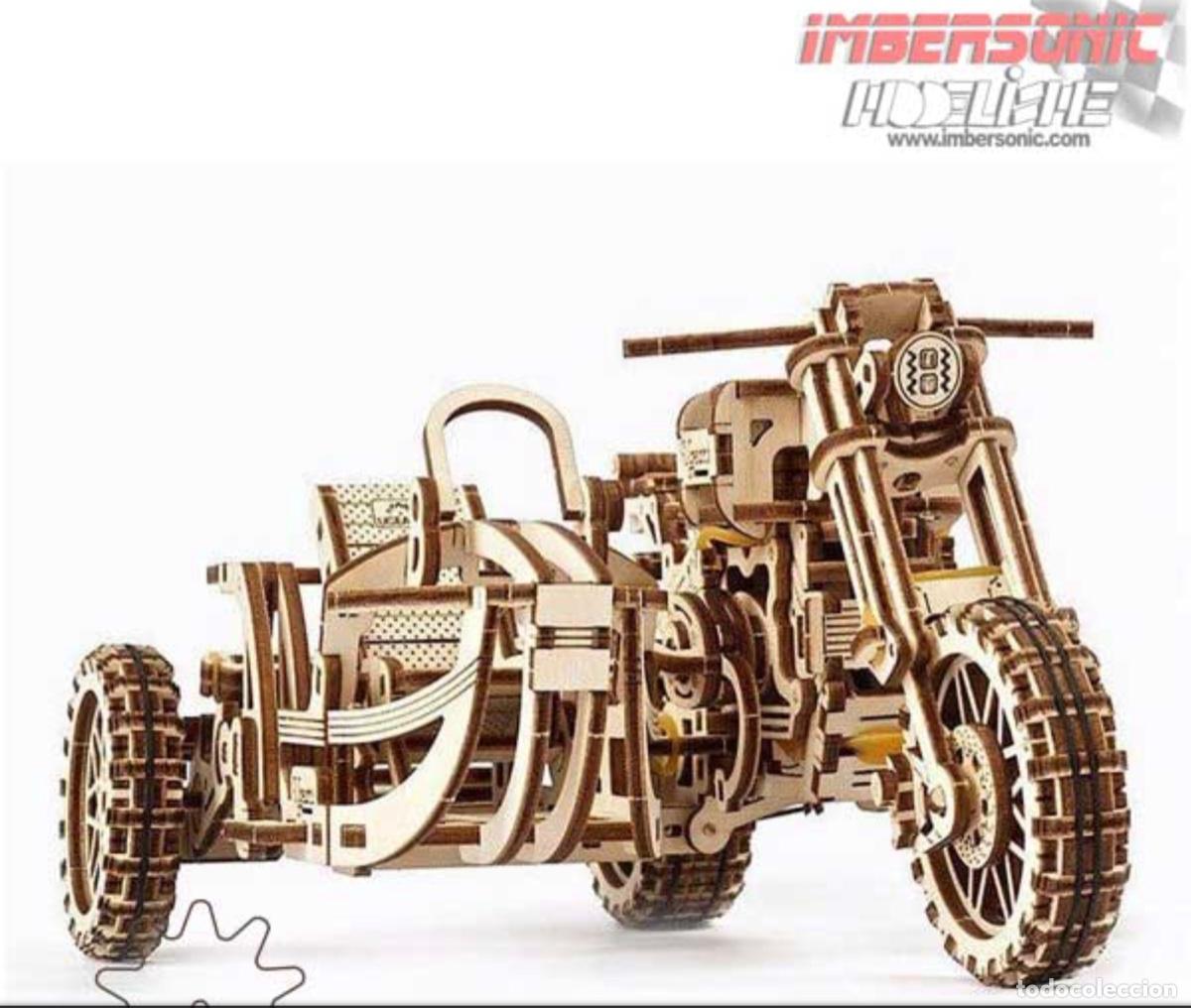 Juguetes antiguos y Juegos de colecci&oacute;n: Modelo en madera troquelada con movimiento. Scrambler UGR con sidecar.