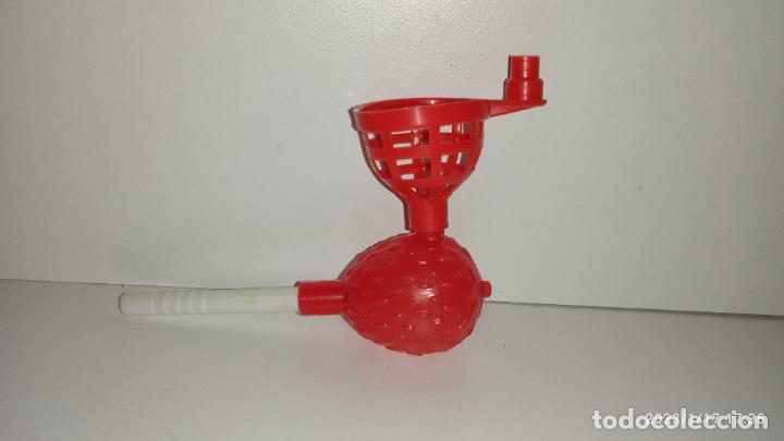 Brinquedos antigos e Jogos de cole&ccedil;&atilde;o: Antiguo juego juguete soplar canasta kiosko vintage