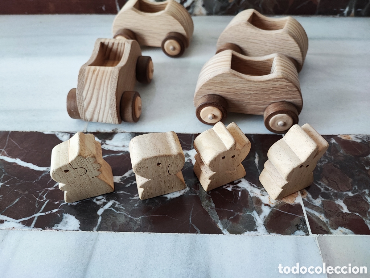 Juguetes antiguos y juegos de colecci&oacute;n: Coches de madera - Foto 2