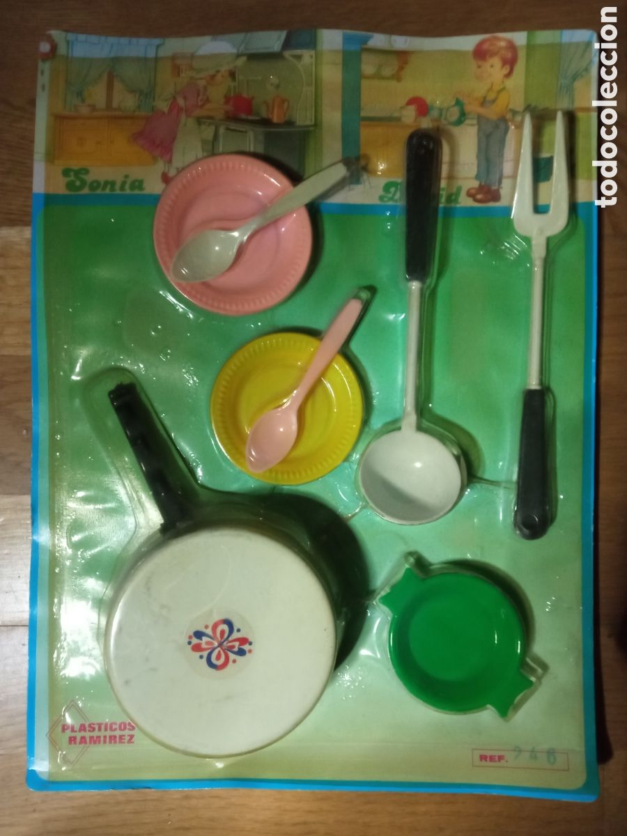 Juguetes antiguos y juegos de colecci&oacute;n: COCINA juguete Pl&aacute;sticos Ram&iacute;rez cacharritos de cocina a&ntilde;os 70 Sonia David