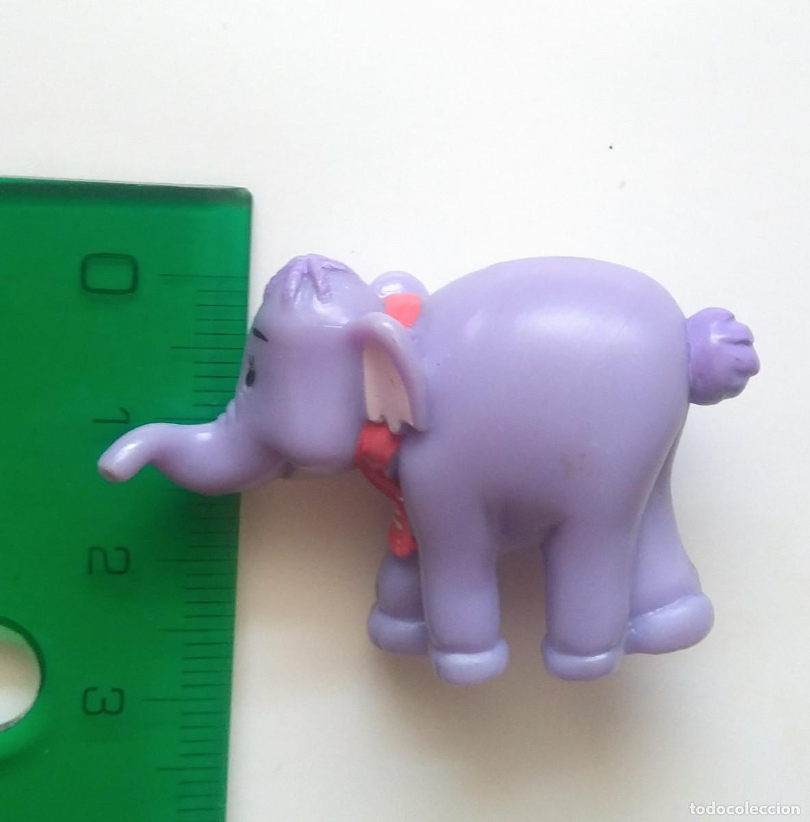 Juguetes antiguos y juegos de colecci&oacute;n: figura disney figurita mu&ntilde;eco winnie poh pooh mu&ntilde;equito miniatura elefante