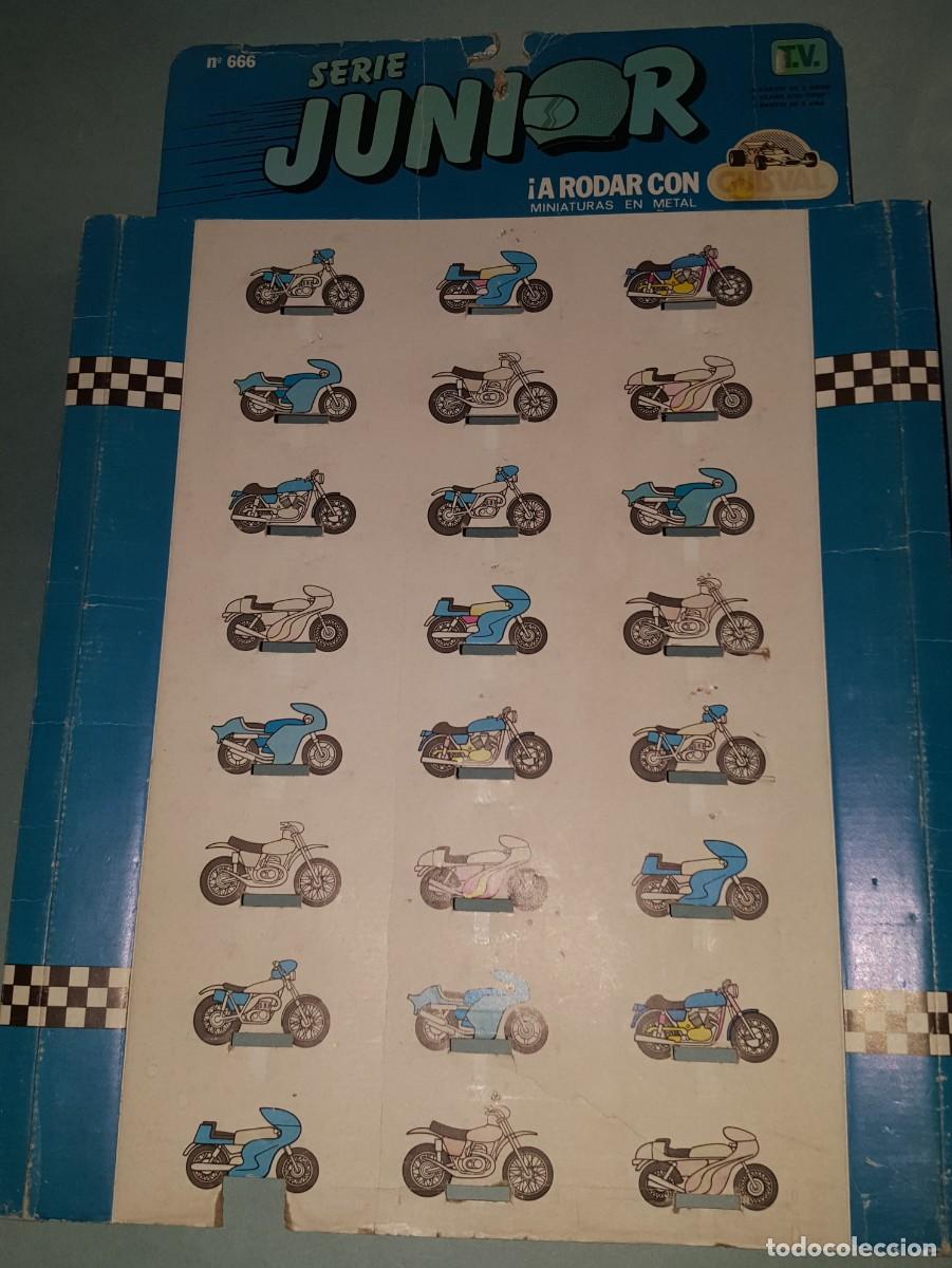 Juguetes antiguos y Juegos de colecci&oacute;n: GUISVAL - EXPOSITOR MOTOS