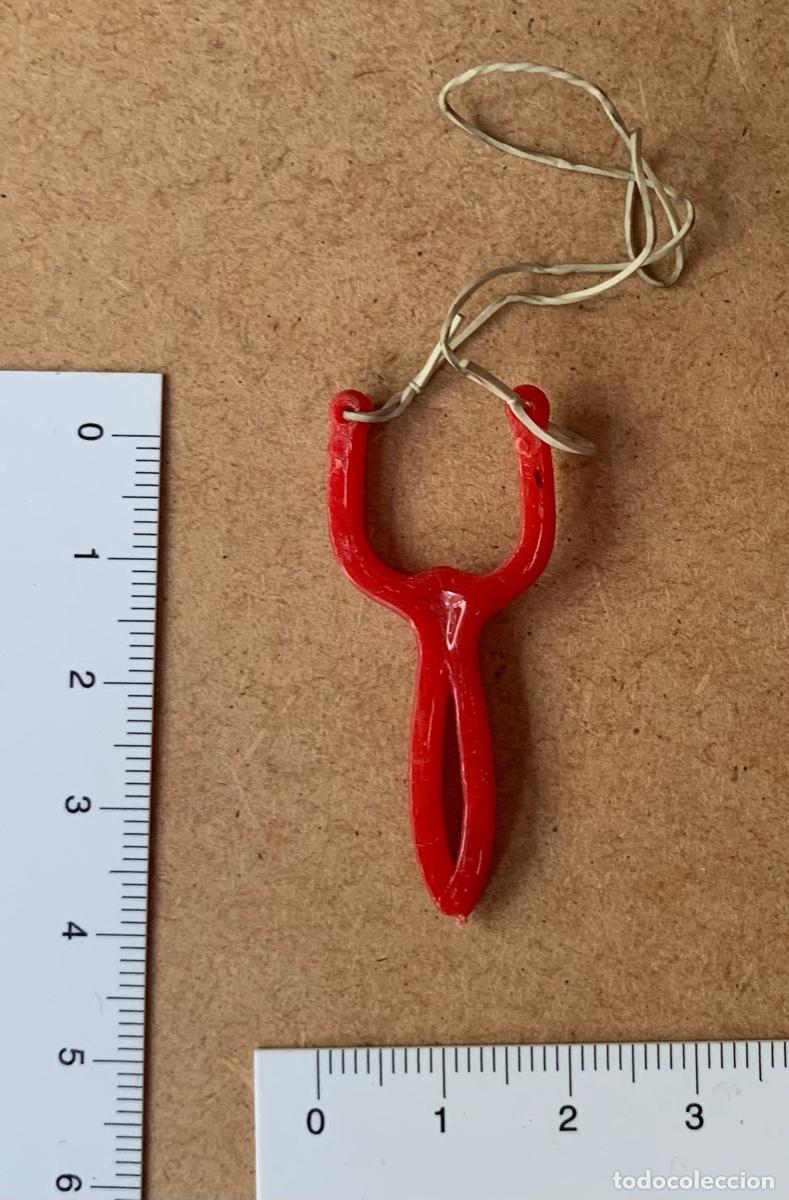 Juguetes antiguos y Juegos de colecci&oacute;n: JUGUETE ORIGINAL DE CUENTO TROQUELADO 63 TIRACHINAS