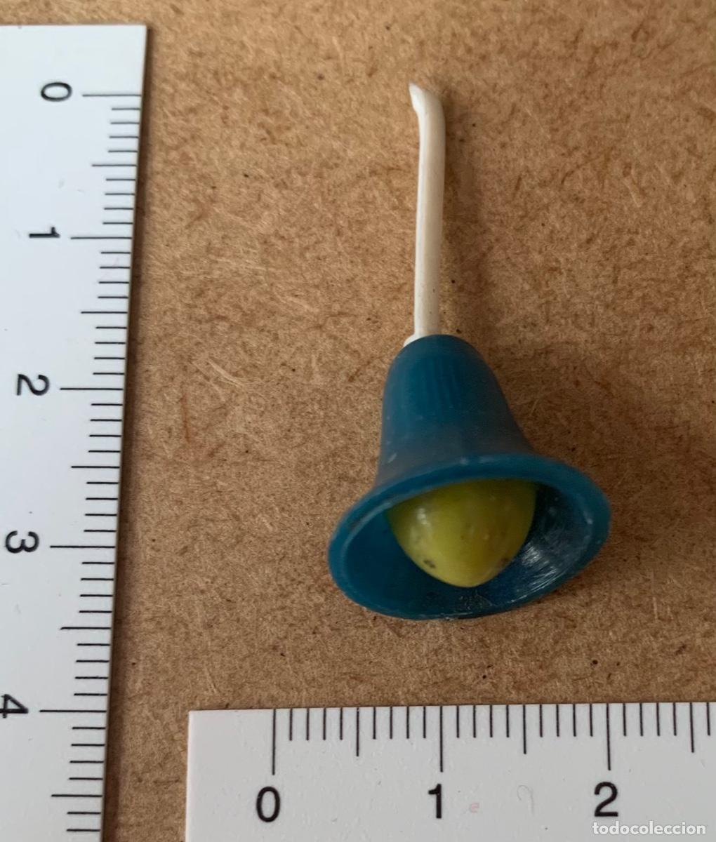 Juguetes antiguos y Juegos de colecci&oacute;n: JUGUETE ORIGINAL DE CUENTO TROQUELADO 69 SONAJERO BEB&Eacute; MU&Ntilde;ECA MU&Ntilde;ECO