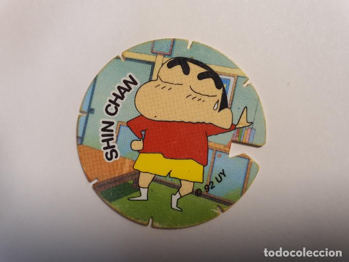 Juguetes antiguos y Juegos de colecci&oacute;n: TAZO GREFUSA VOLADOR - SHINCHAN SHIN CHAN - N&ordm; 56